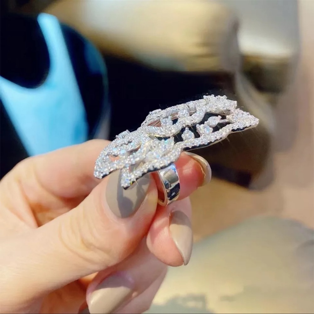 Butterfly Wing Ring - Picture 4 of 4